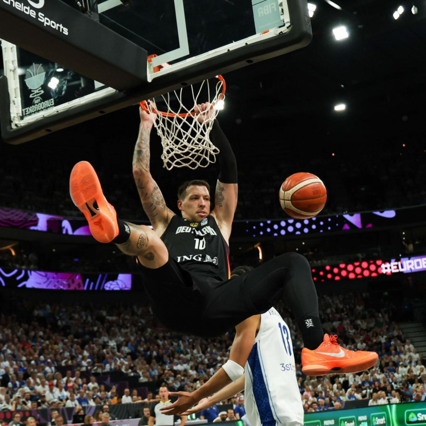 Highlights im Video: Deutschland dominiert Finnland und holt Gruppensieg