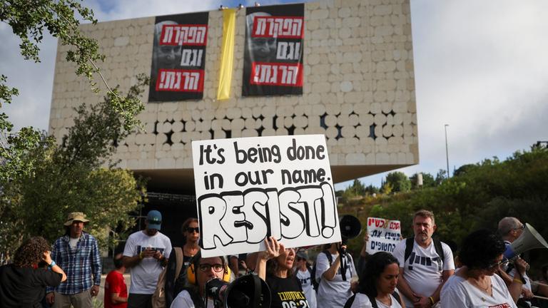 Geisel-Angehörige verschärfen Protest gegen Regierung