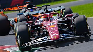 Tiefgefallenes Ferrari schnuppert an der Heim-Sensation