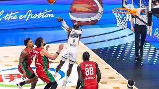 Deutsche Basketballer retten sich ins EM-Viertelfinale