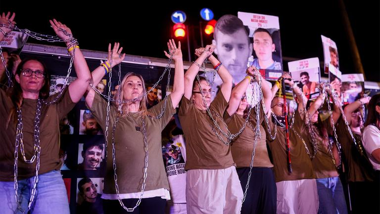 "Heute ist der 700. Tag ihrer Entführung"