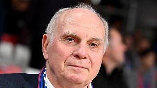 Hoeneß rechnet mit Fußball-Scheichs ab und sieht Bayern als Gewinner