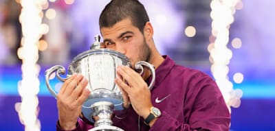 Mit Power, Athletik und Spielwitz – Alcaraz schreibt in New York erneut Tennis-Geschichte