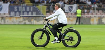 Rangnicks ungewöhnliche Radtour über den Platz