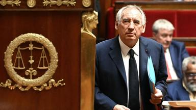 Premierminister Bayrou reicht Rücktritt ein