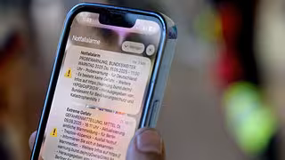 BBK zieht positive Bilanz – Störung bei Mobilfunkanbietern, zwei Polizisten verletzt