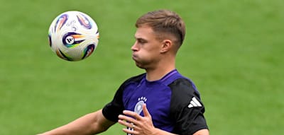 In der Krise der Talentförderung startet Kimmich eine eigene Fußball-Akademie