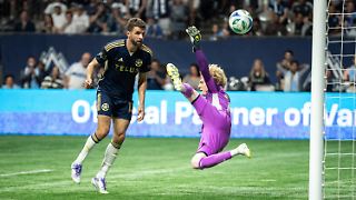 Thomas Müller feiert Tor-Gala und Lionel Messi macht sich lächerlich