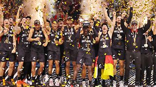 Diese Gold-Jungs verwirklichen selbst absurdeste Fantasien