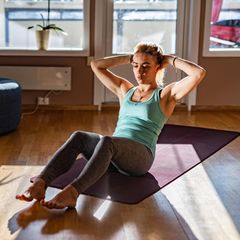 Jeden Tag 100 Sit-ups – so verändert das Bauchtraining den Körper