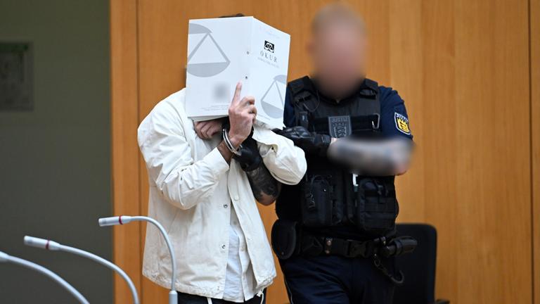 Lebenslange Haft für Mannheim-Attentäter