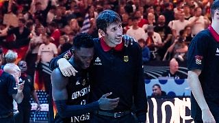 Bundestrainer muss nach Gold-Triumph ins Krankenhaus