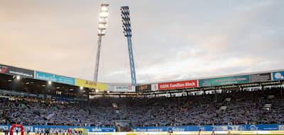 Neunjähriger nach Pyro-Show von Hansa Rostock schwer verletzt