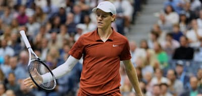 „Akzent wie Adolf Hitler“ – Skandal-Rapper verhöhnt Weltranglistenzweiten