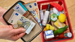 Deutsche haben weniger Angst, Inflation bleibt größte Sorge