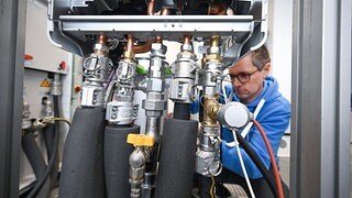 Heizung im Mehrfamilienhaus: Welche Alternativen es zur Wärmepumpe gibt