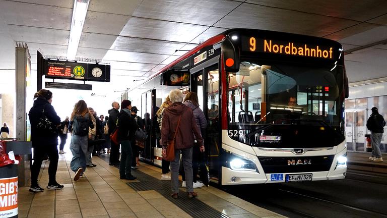 Fahrgastzahl im Nahverkehr steigt nur leicht