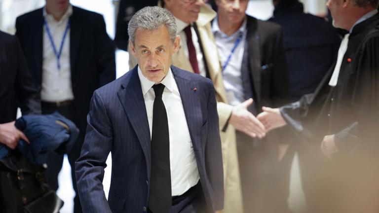 Muss Ex-Präsident Sarkozy ins Gefängnis?