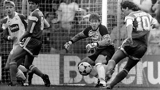 Als ein Bundesliga-Spiel schon vor Anpfiff vor dem Abbruch stand