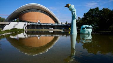 Böhmermann sagt umstrittenes Konzert ab