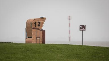 Sturmtief "Detlef" fegt über den Norden