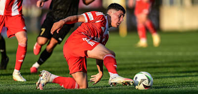 Talent des FC Bayern für A-Nationalelf nominiert – obwohl er noch nie für die Profis spielte