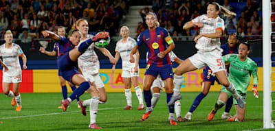 Nach dem Debakel gegen Barcelona zerlegen sich die Bayern selbst