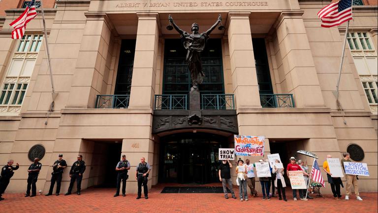Ex-FBI-Chef plädiert vor Gericht auf "nicht schuldig"