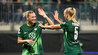 Wölfinnen hellen deutsche Bilanz nach Bayern-Desaster torreich auf