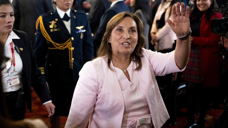 Parlament setzt peruanische Präsidentin Boluarte ab