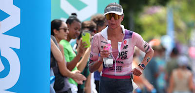 „Ich wurde so richtig durchgekocht“ – Laura Philipp kämpft sich in Hawaii aufs Podium