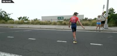 Drei Kilometer vor dem Ziel verliert die Führende dehydriert die Orientierung