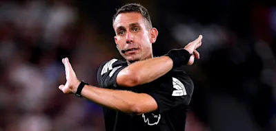 Skandal-Schiedsrichter gibt Besitz von Kinderpornografie zu