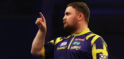 Luke Littler attackiert Fan nach frauenfeindlichem Kommentar