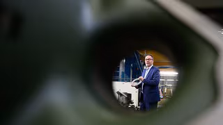 "Das Geld darf nicht nur in den Westen flie&szlig;en" - Sachsen dr&auml;ngt auf Auftr&auml;ge f&uuml;r heimische R&uuml;stungsindustrie