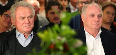 „Uli, hör auf“, rät Sepp Maier seinem Freund Hoeneß