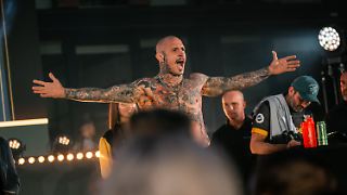 Bartl schl&auml;gt nicht nur das "Tr&ouml;mmlchen" - Spinning-Elbow-Knockout