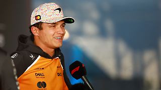 McLaren-Star lacht über Klebeband-Strafe für Red Bull