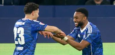 Schalke neuer Zweitliga-Tabellenführer – Nächster Tiefschlag für Fürth