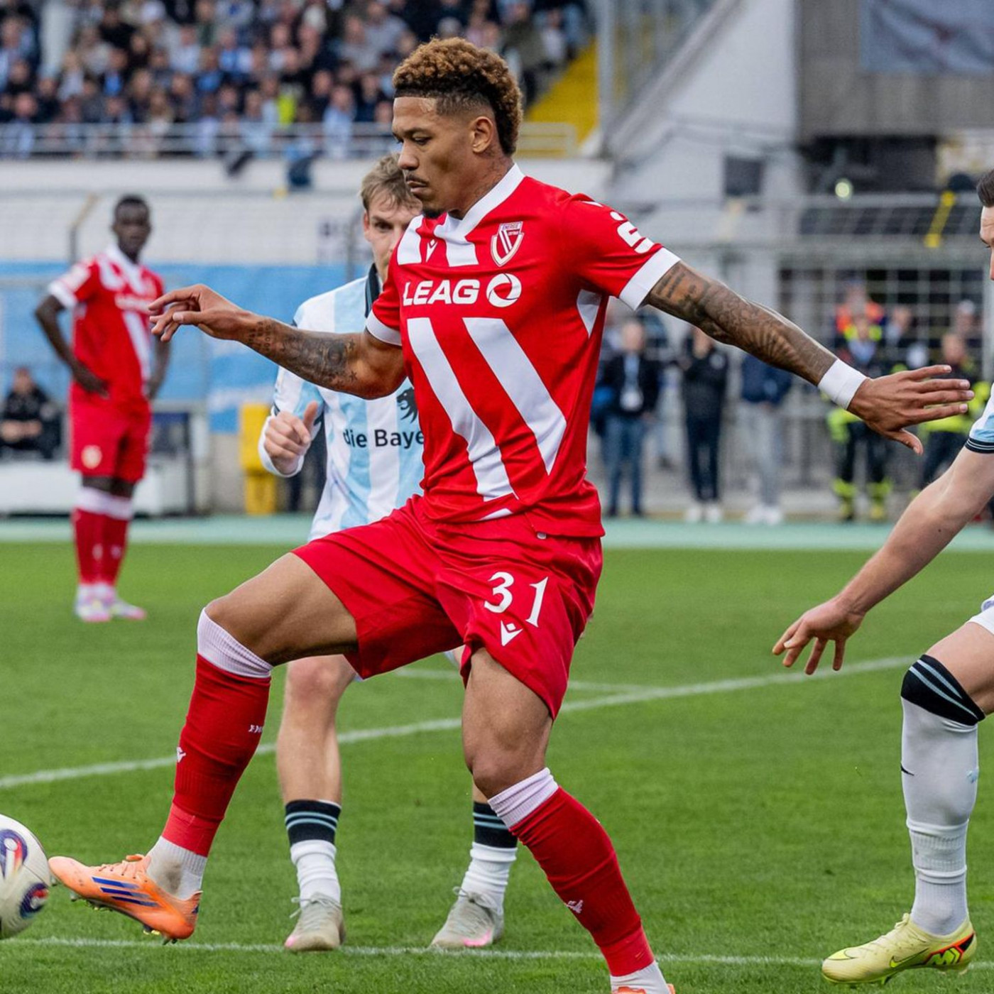 Affenlaute – Rassismusvorfall im Spiel zwischen 1860 München und Cottbus