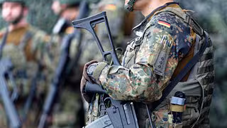 Brauchen wir wirklich eine allgemeine Wehrpflicht?