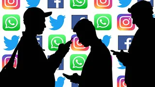 Cyberpsychologin: "Mobbing wird im Netz immer mehr zur Norm"