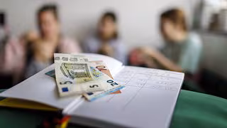 Jeder vierte Minderjährige auf Sozialleistungen angewiesen