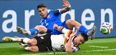 Eine Grätsche der Entschlossenheit