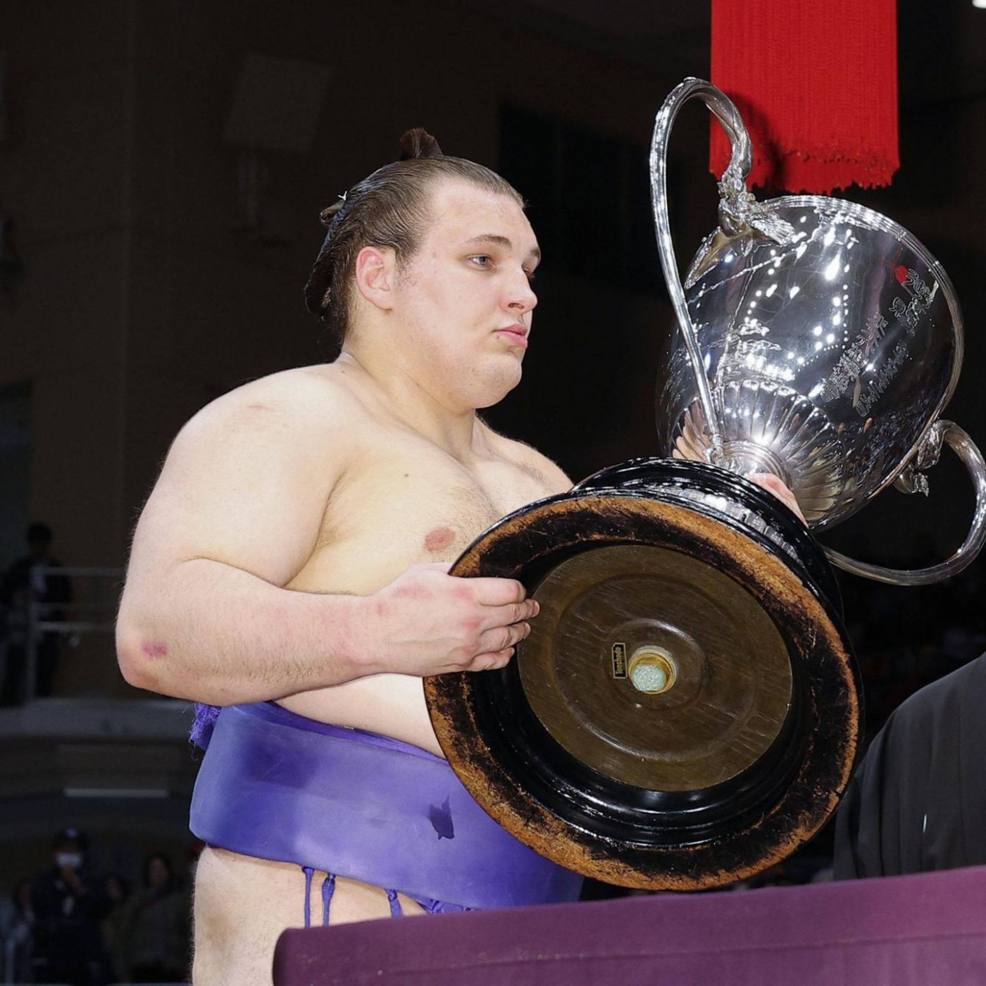 Ukrainischer Flüchtling wird als Sumo-Ringer zum Star in Japan