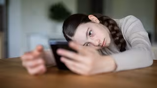 Soziale Medien schaden nicht allen – aber Digital Detox lindert psychische Probleme