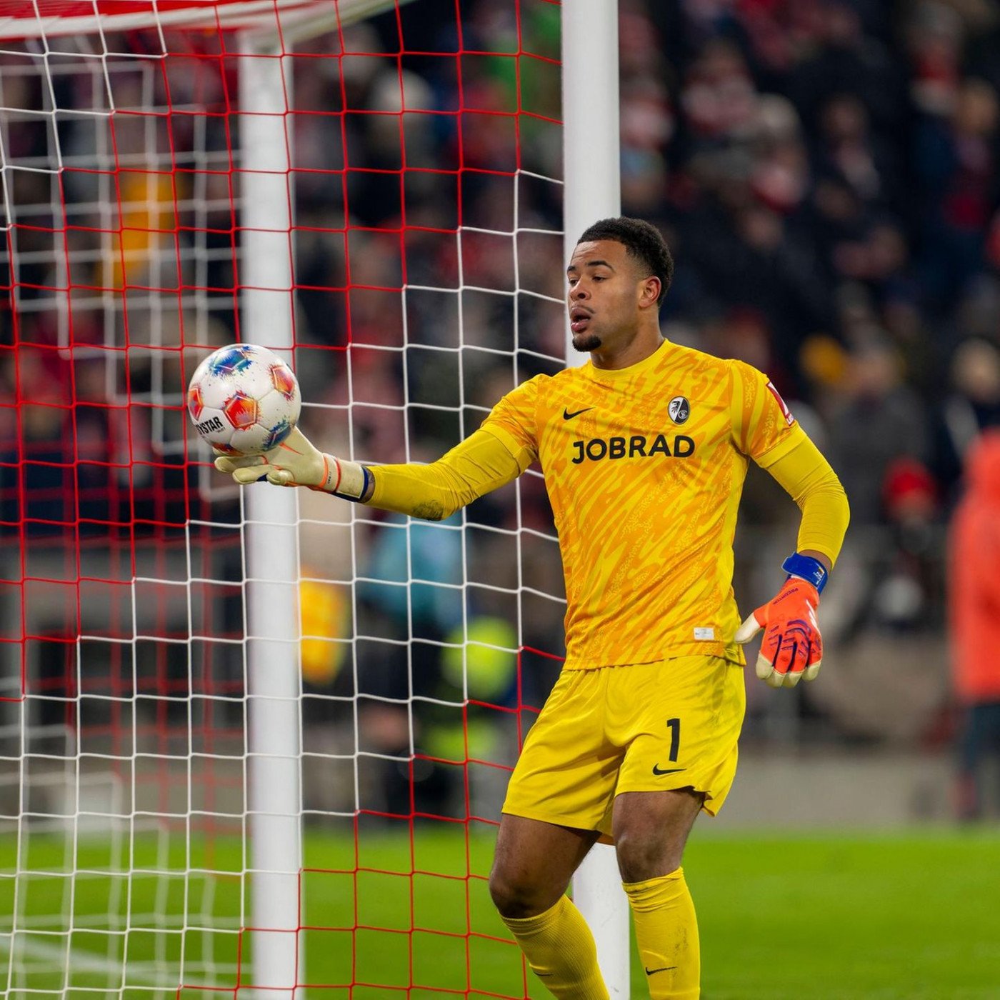 Wer überträgt das Spiel des SC Freiburg gegen Viktoria Pilsen?