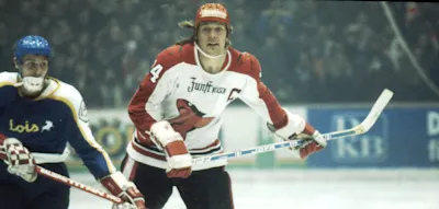 Der zwielichtige Geschäftsmann wollte ihn unbedingt – also schickte er einen Geldkoffer