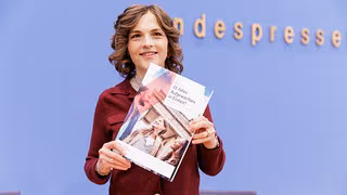 Ostbeauftragte: Wohlstand und Vermögen müssen anders verteilt werden