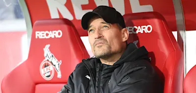 „Kotzt mich wahnsinnig an“ – St. Paulis Trainer schimpft über Balljungen